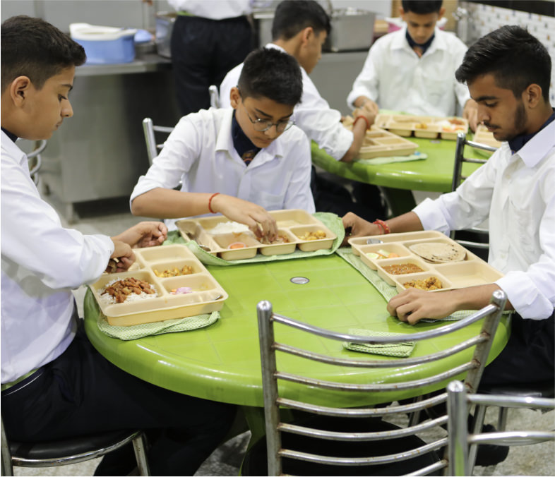 Cafeteria and dining facilities