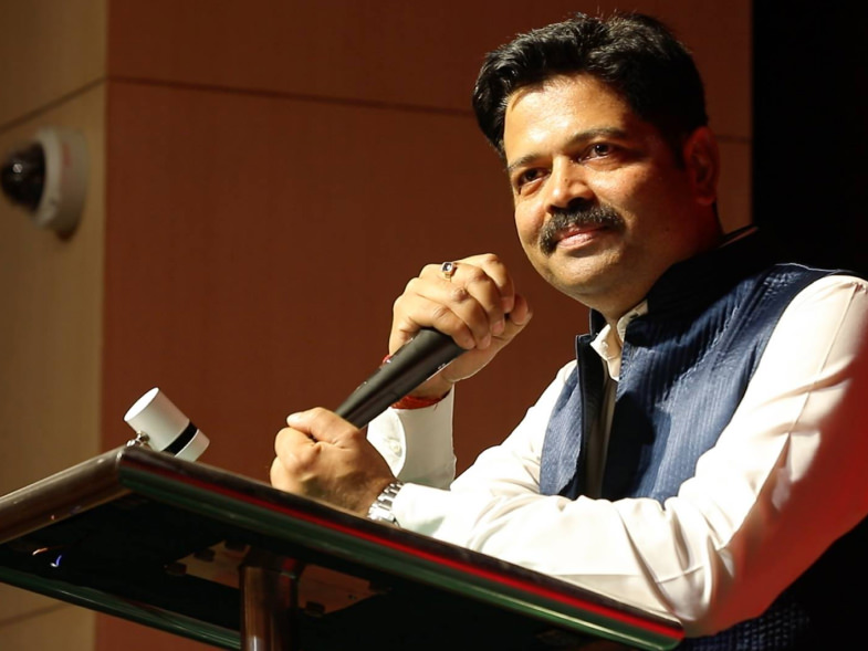 Yashmay's Founder
